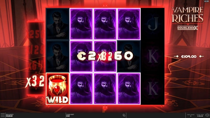Vampire Riches DoubleMax slot screen 5