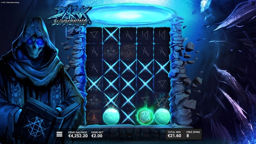 Dark Summoning slot screen 5