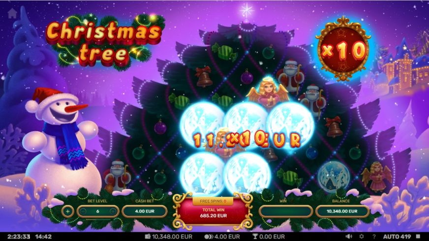 Christmas Tree slot screen 5