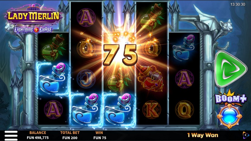 Lady Merlin Lightning Chase slot screen 2
