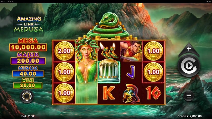 Amazing Link Medusa slot screen 1
