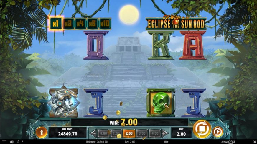 Cat Wilde in the Eclipse of the Sun God slot screen 2
