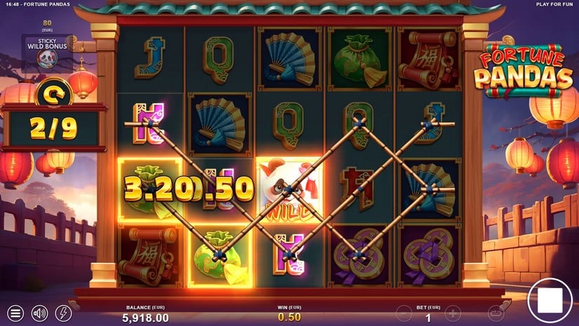 Fortune Pandas slot screen 4