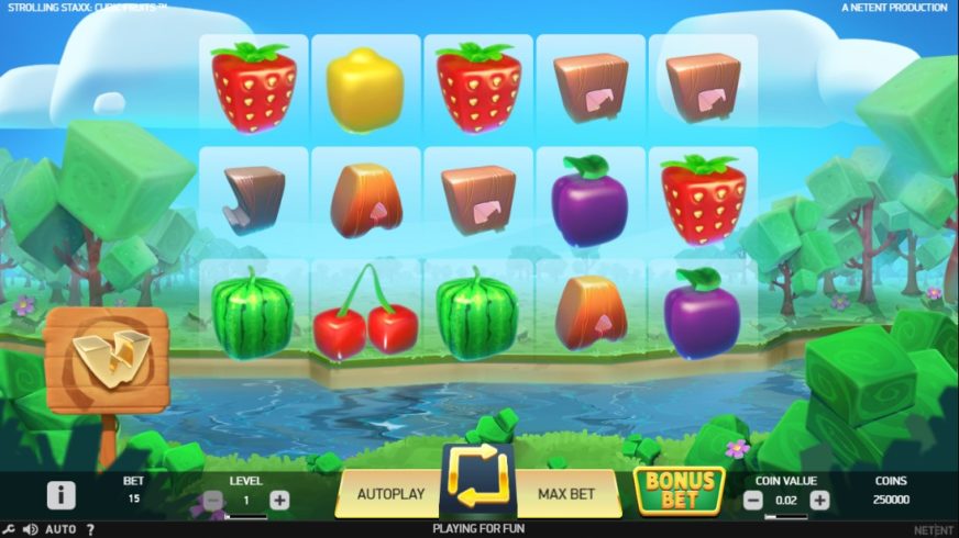 Strolling Staxx Cubic Fruits slot screen 1