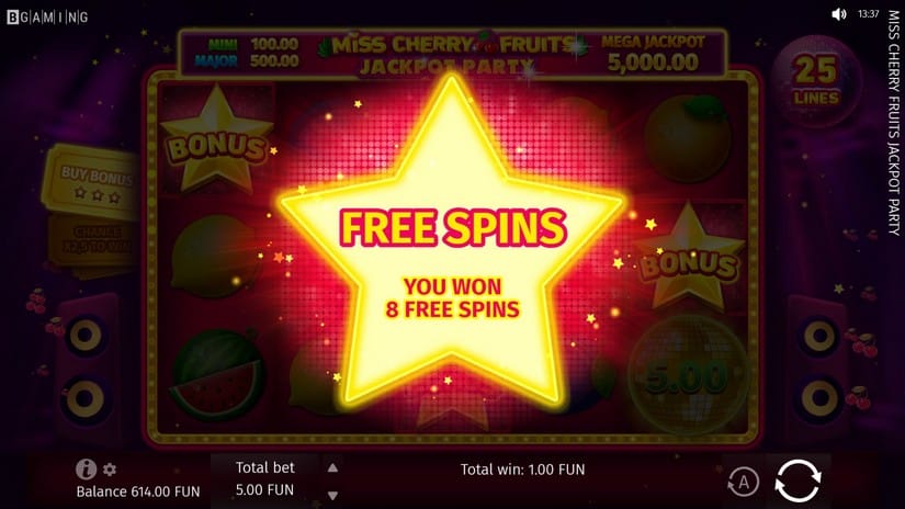 Miss Cherry Fruits Jackpot Party slot screen 5