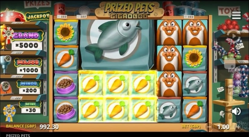 Prized Pets Gigablox slot screen 3