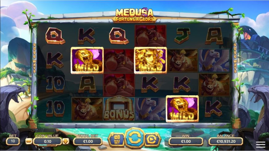 Medusa – Fortune and Glory slot screen 3
