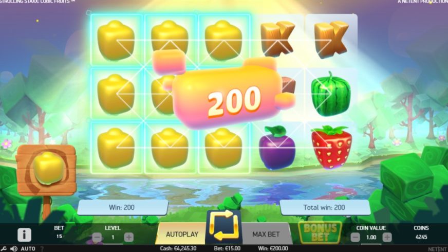 Strolling Staxx Cubic Fruits slot screen 6