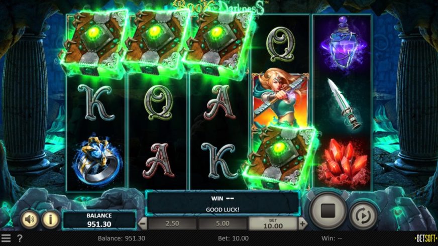 Book of Darkness slot screen 2