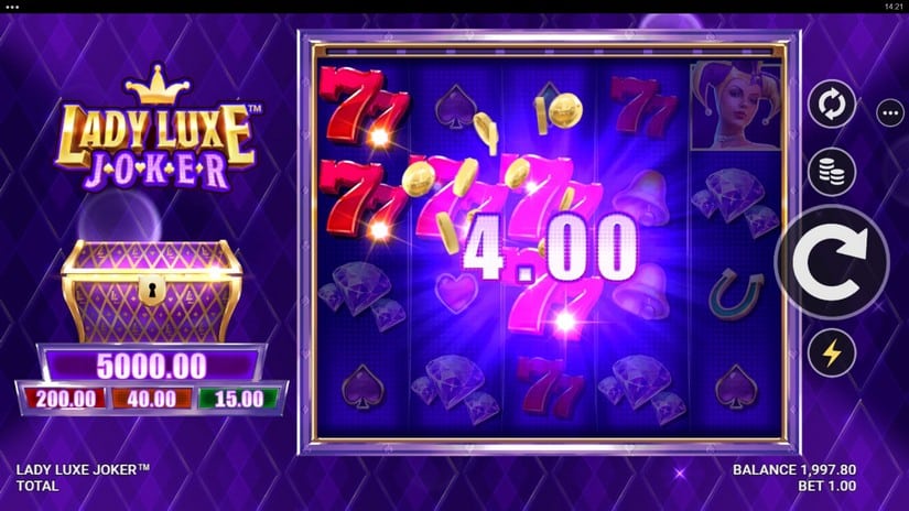 Lady Luxe Joker slot screen 2