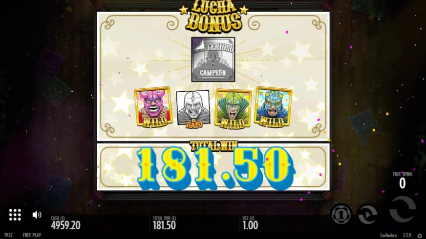 Luchadora slot screen 5