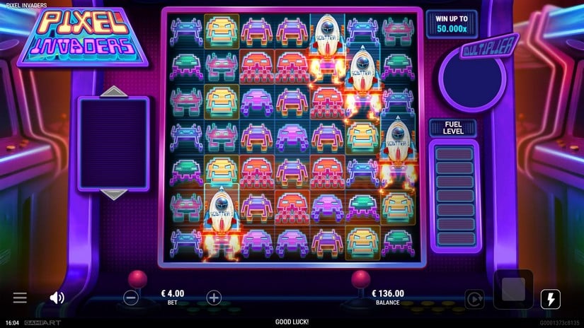 Pixel Invaders slot screen 2