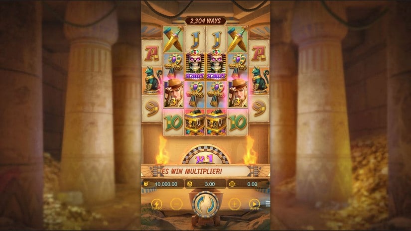 Raider Jane’s Crypt of Fortune slot screen 1