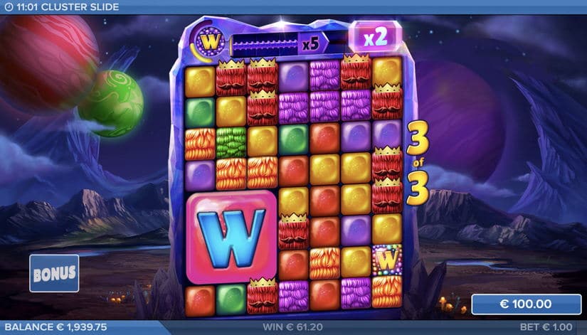 Cluster Slide slot screen 3