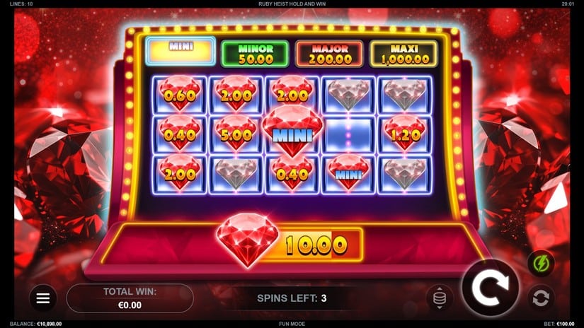 Ruby Heist Hold and Win slot screen 4