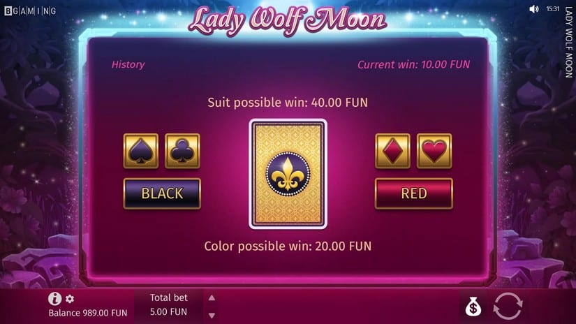 Lady Wolf Moon slot screen 3