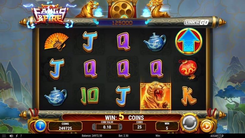 Fangs & Fire slot screen 3