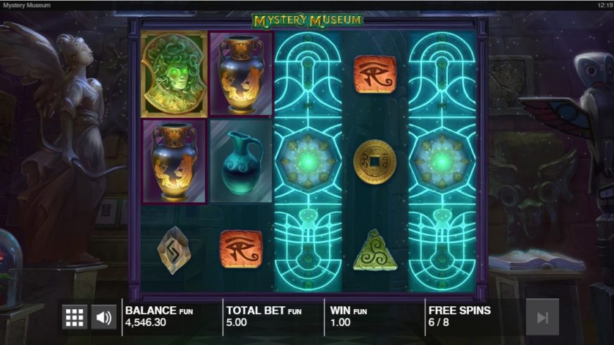 Mystery Museum slot screen 3