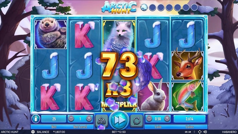 Arctic Hunt slot screen 3