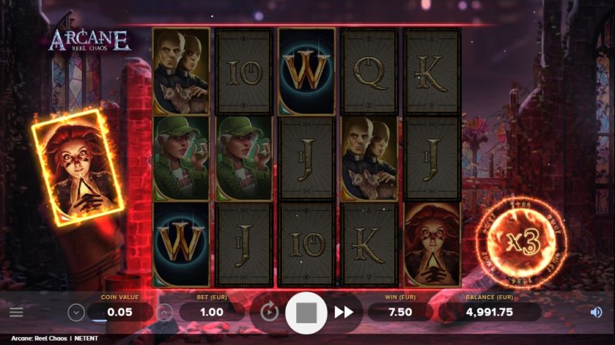 Arcane Reel Chaos slot screen 3