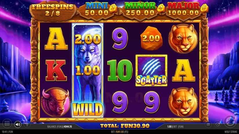 Wolf Strike slot screen 6