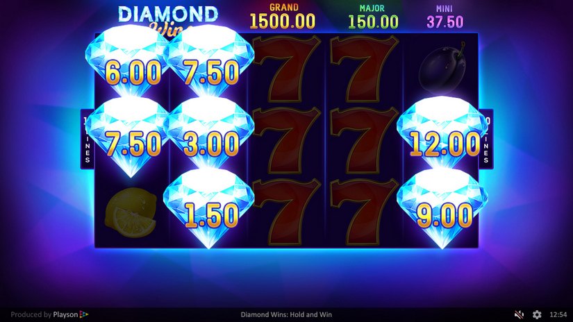 Diamond Wins: Hold & Win slot screen 4