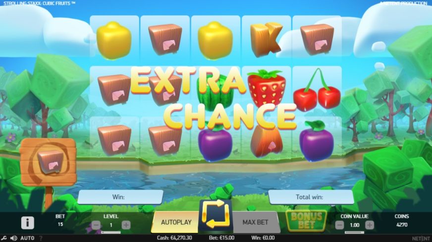 Strolling Staxx Cubic Fruits slot screen 4