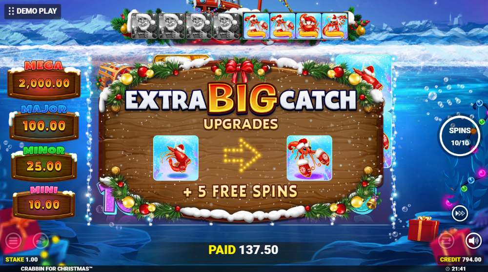 Crabbin' For Christmas slot features