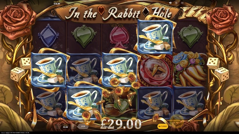 In The Rabbit Hole slot screen 5