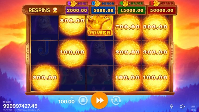 Wolf Power: Hold and Win slot screen 3