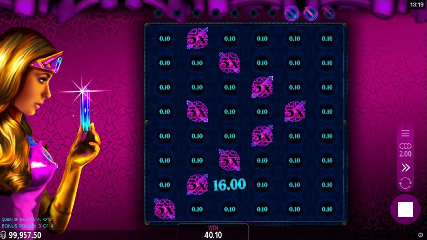 Queen of the Crystal Rays slot screen 8