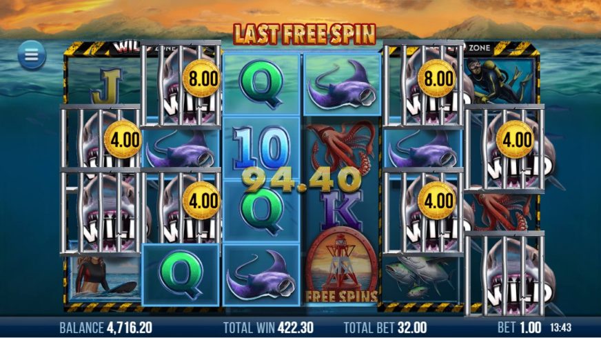 6 Wild Sharks slot screen 5