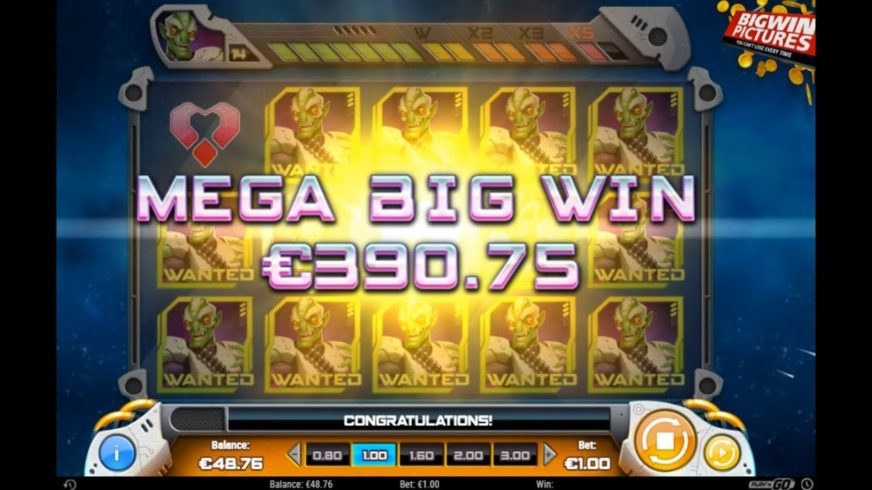 Iron Girl slot screen 1