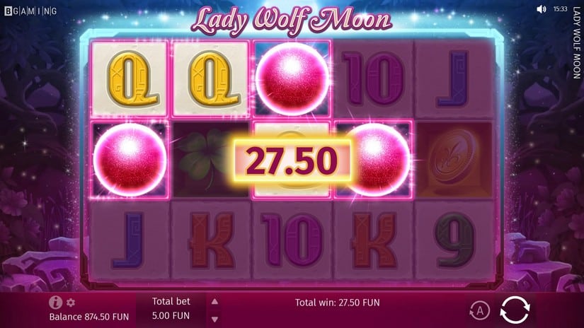Lady Wolf Moon slot screen 4