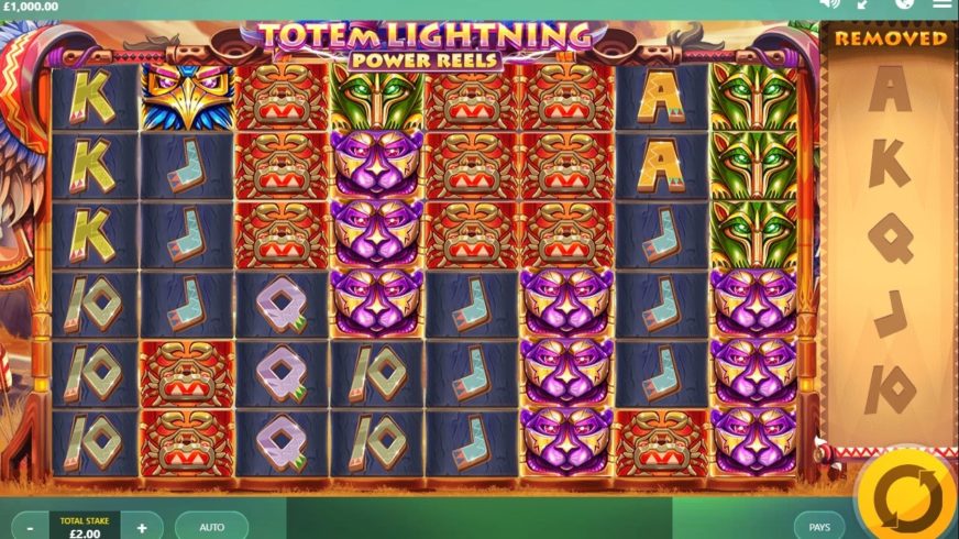 Totem Lightning Power Reels slot screen 1