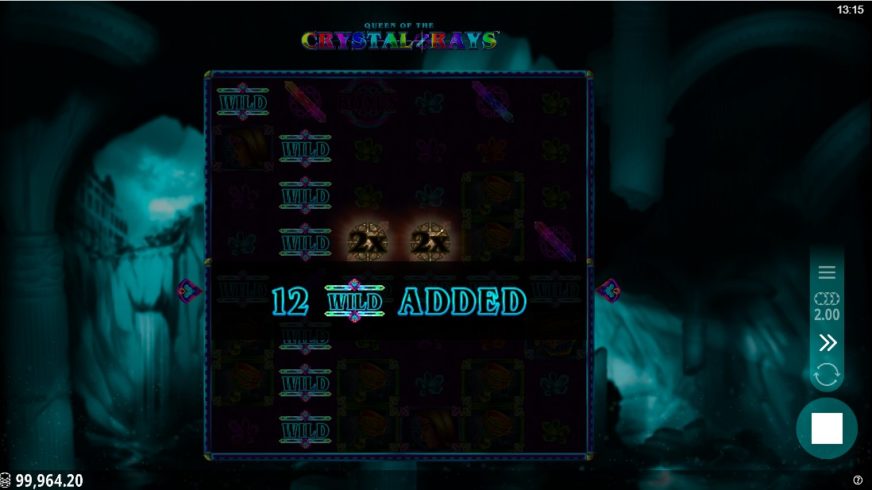 Queen of the Crystal Rays slot screen 4