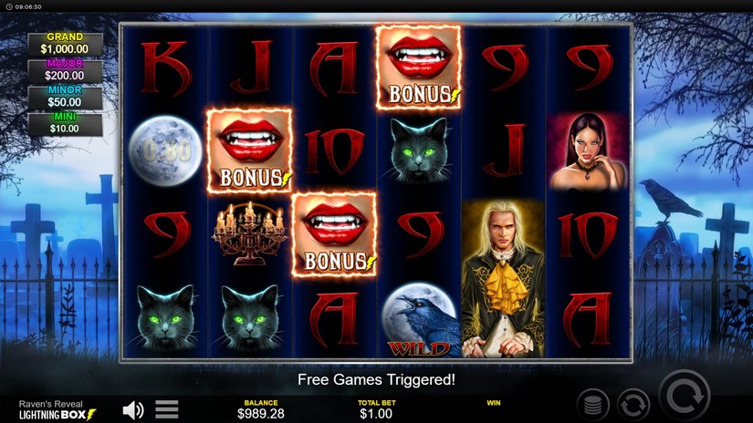 Raven’s Reveal slot screen 4