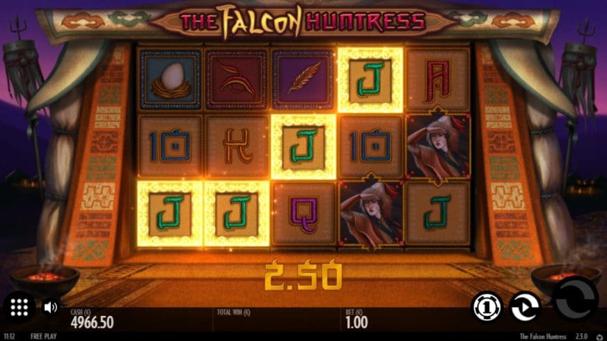 The Falcon Huntress slot screen 1