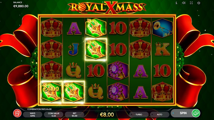 Royal Xmass slot screen 4
