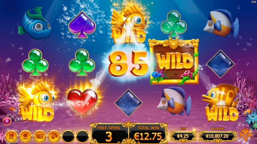 Golden Fish Tank slot screen 2