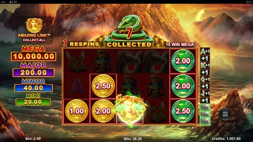 Amazing Link Medusa slot screen 6