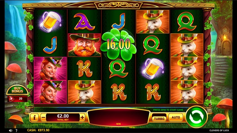 Clovers of Luck slot screen 2