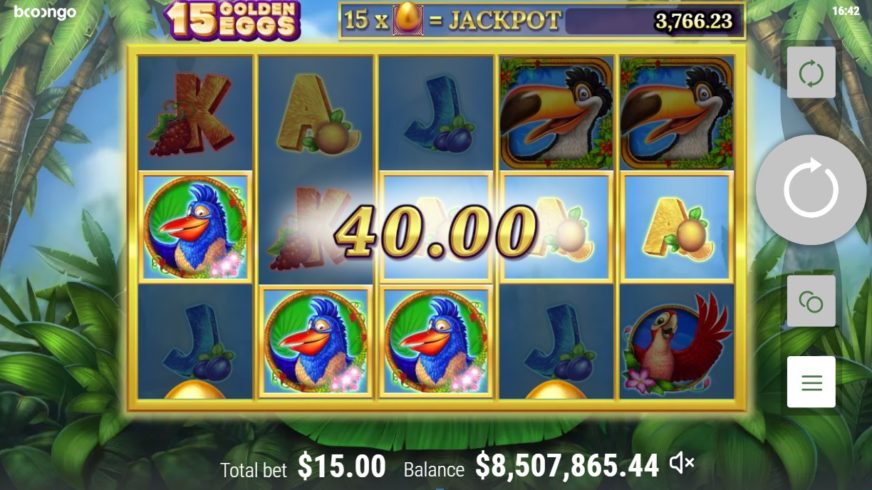 15 Golden Eggs slot screen 2