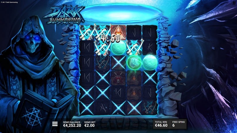 Dark Summoning slot screen 6