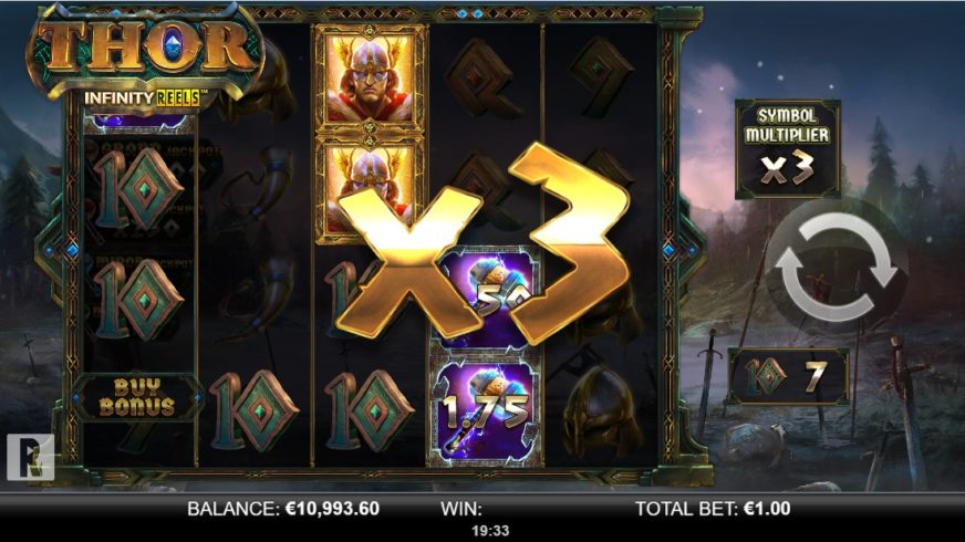 Thor Infinity Reels slot screen 2