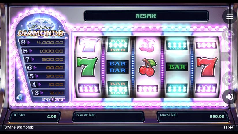 Divine Diamonds slot screen 2