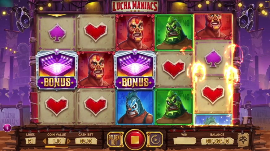 Lucha Maniacs slot screen 2