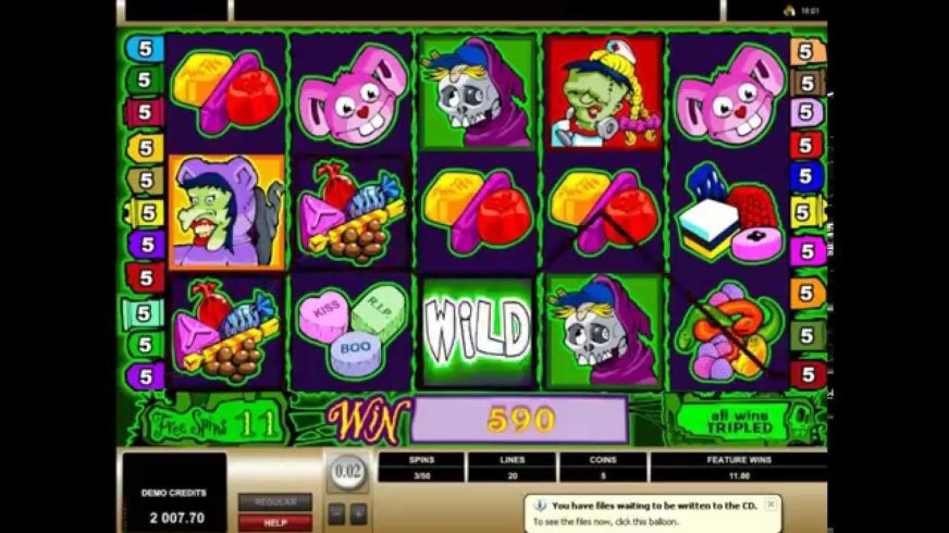 Halloweenies slot screen 1