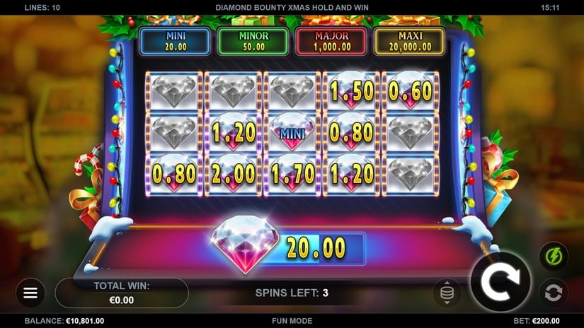 Diamond Bounty Xmas Hold’n’Win slot screen 3