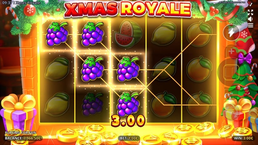 XMAS Royale slot screen 4